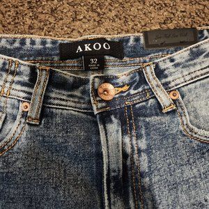 Akoo slim fit jeans